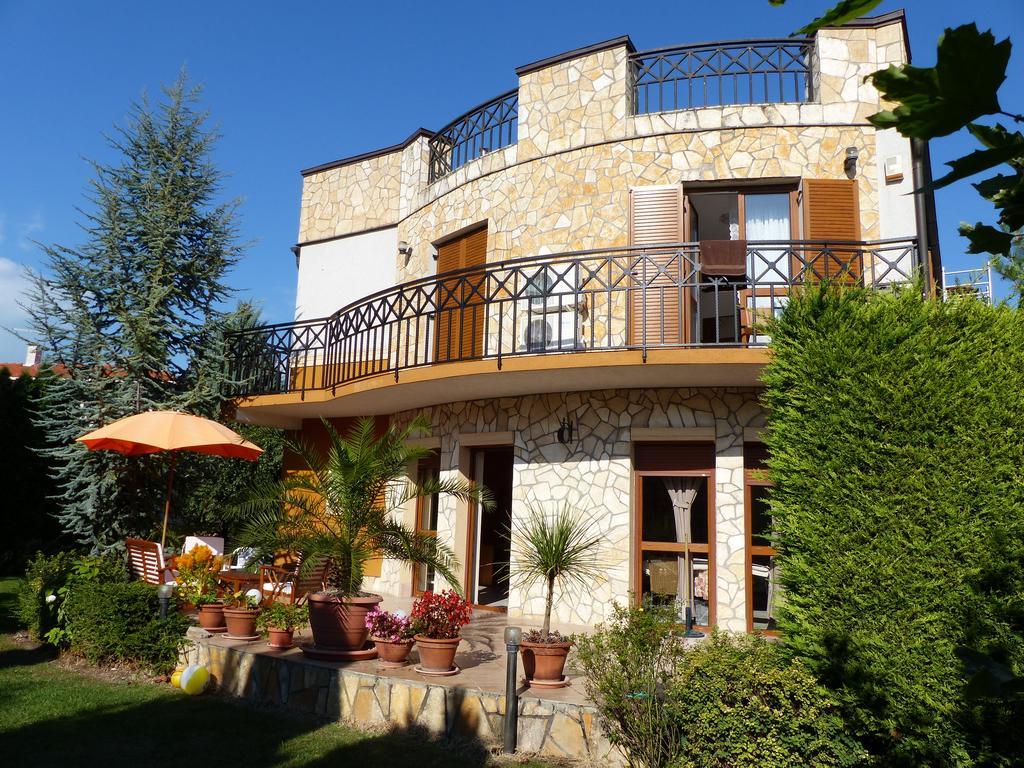 Toscana Lakeside Apartments I - II Family Friend Siofok Luaran gambar