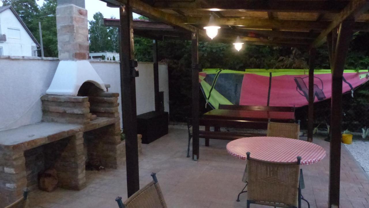 Toscana Lakeside Apartments I - II Family Friend Siofok Luaran gambar